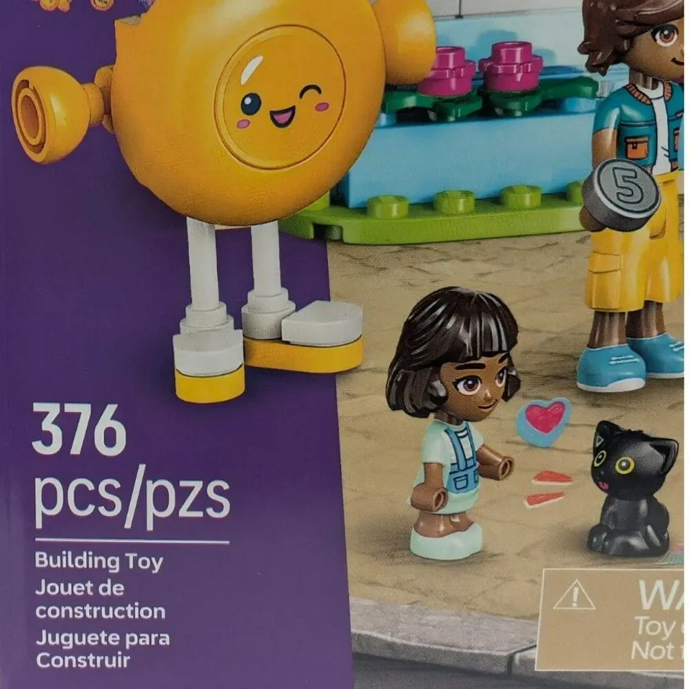 LEGO Friends 42649 Heartlake City Candy Store Building Set 376 Pcs Sealed